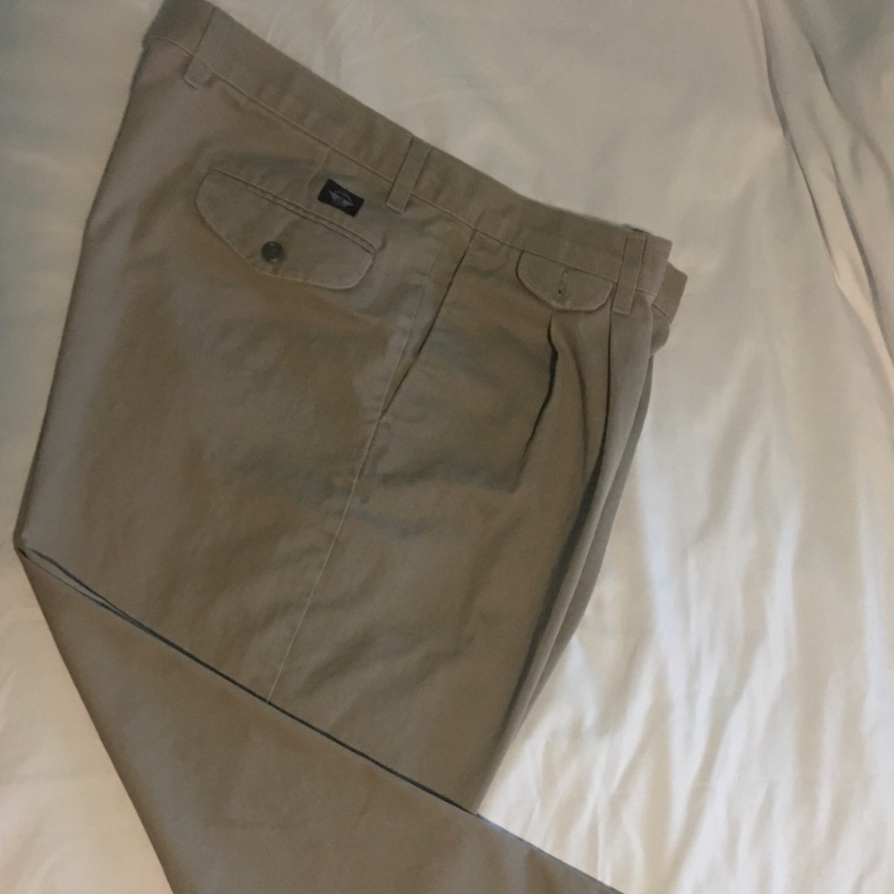 Mens Dockers khaki 38/32 used